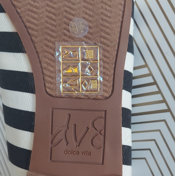 DV8 by Dolce Vita Ballet Flats - Picture 10 of 10